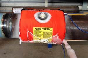 Qwik-Freezer portable CO2 Pipe Freezing System. 