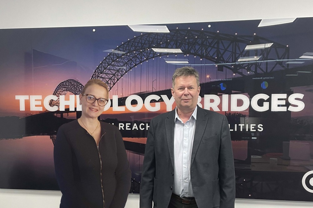 (Left to right) Natalie Murgano from Aveva and Richard Stone, Capula